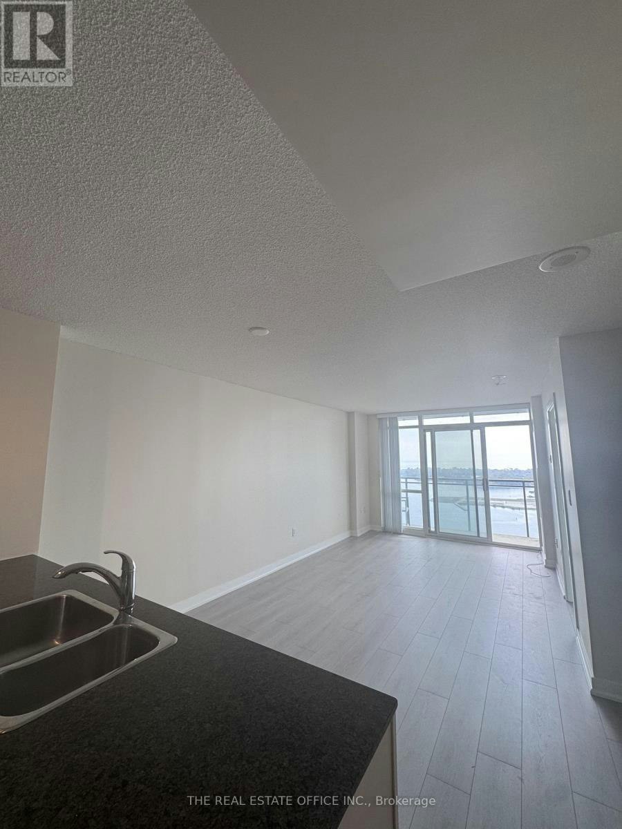 4712-11 Brunel Court, Toronto, ON, M5V 3Y3 - 9
