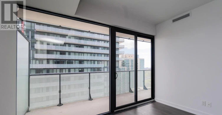 1807-161 Roehampton Avenue, Toronto, ON, M4P 1P9 - 6