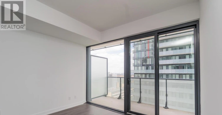 1807-161 Roehampton Avenue, Toronto, ON, M4P 1P9 - 4