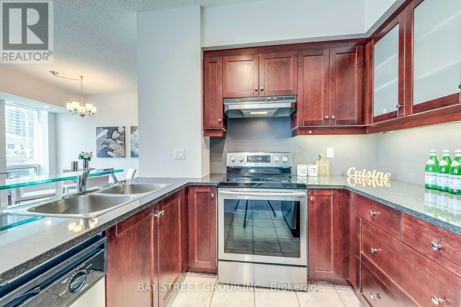 512E-500 Queens Quay W, Toronto, ON, M5V 3K8 - 5