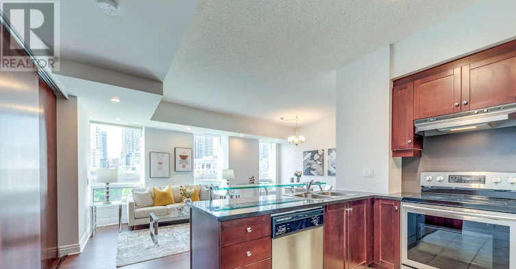 512E-500 Queens Quay W, Toronto, ON, M5V 3K8 - 3