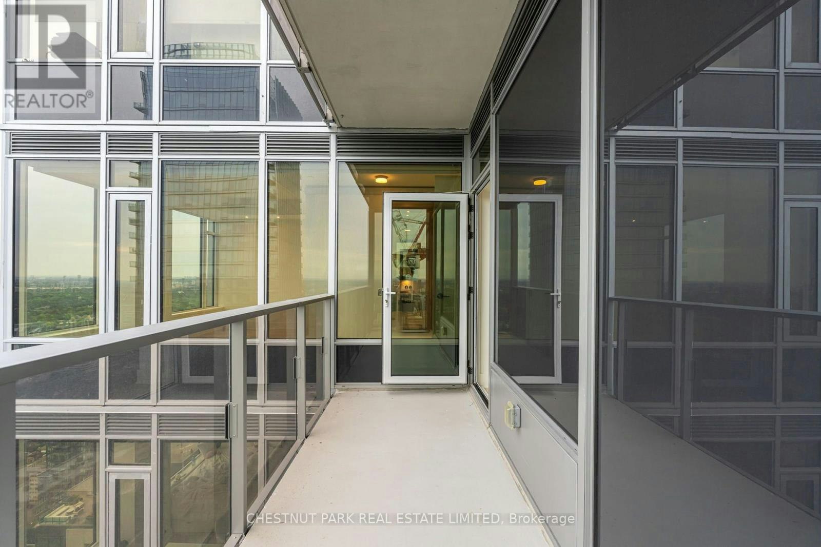 4502-11 Yorkville Avenue, Toronto, ON, M4W 1L2 - 24