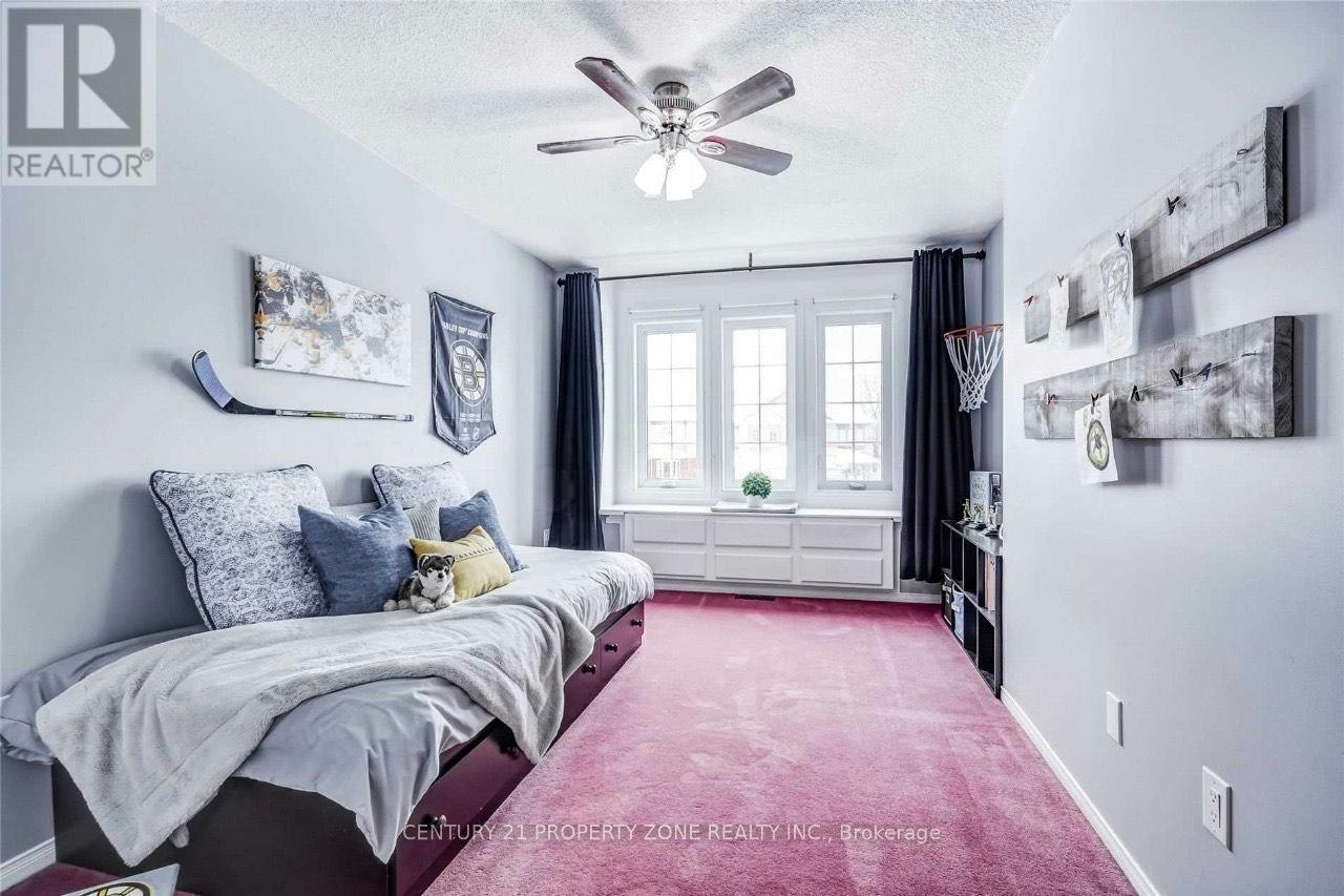 130 Waller Street, Whitby, ON, L1R 2K7 - 8