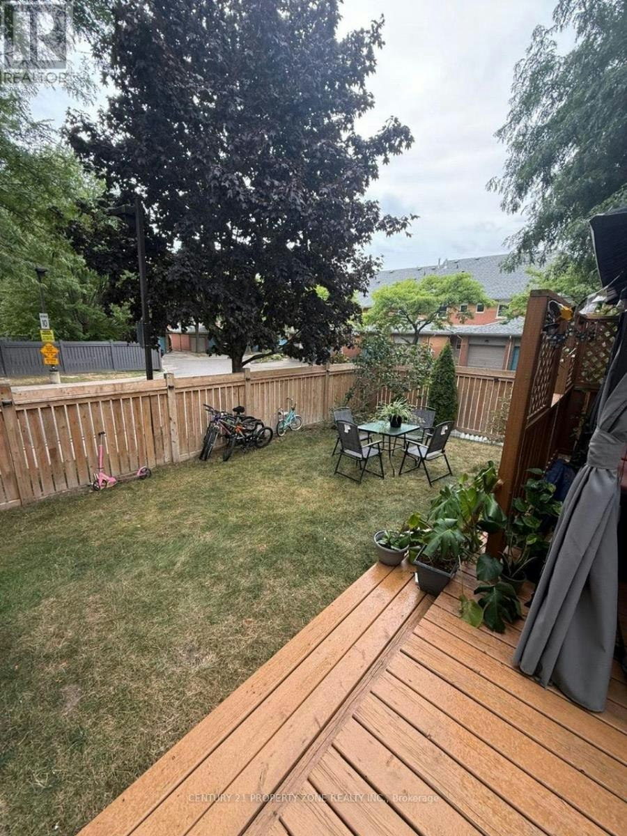 130 Waller Street, Whitby, ON, L1R 2K7 - 17