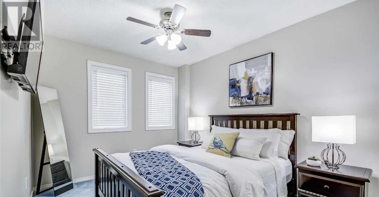 130 Waller Street, Whitby, ON, L1R 2K7 - 9