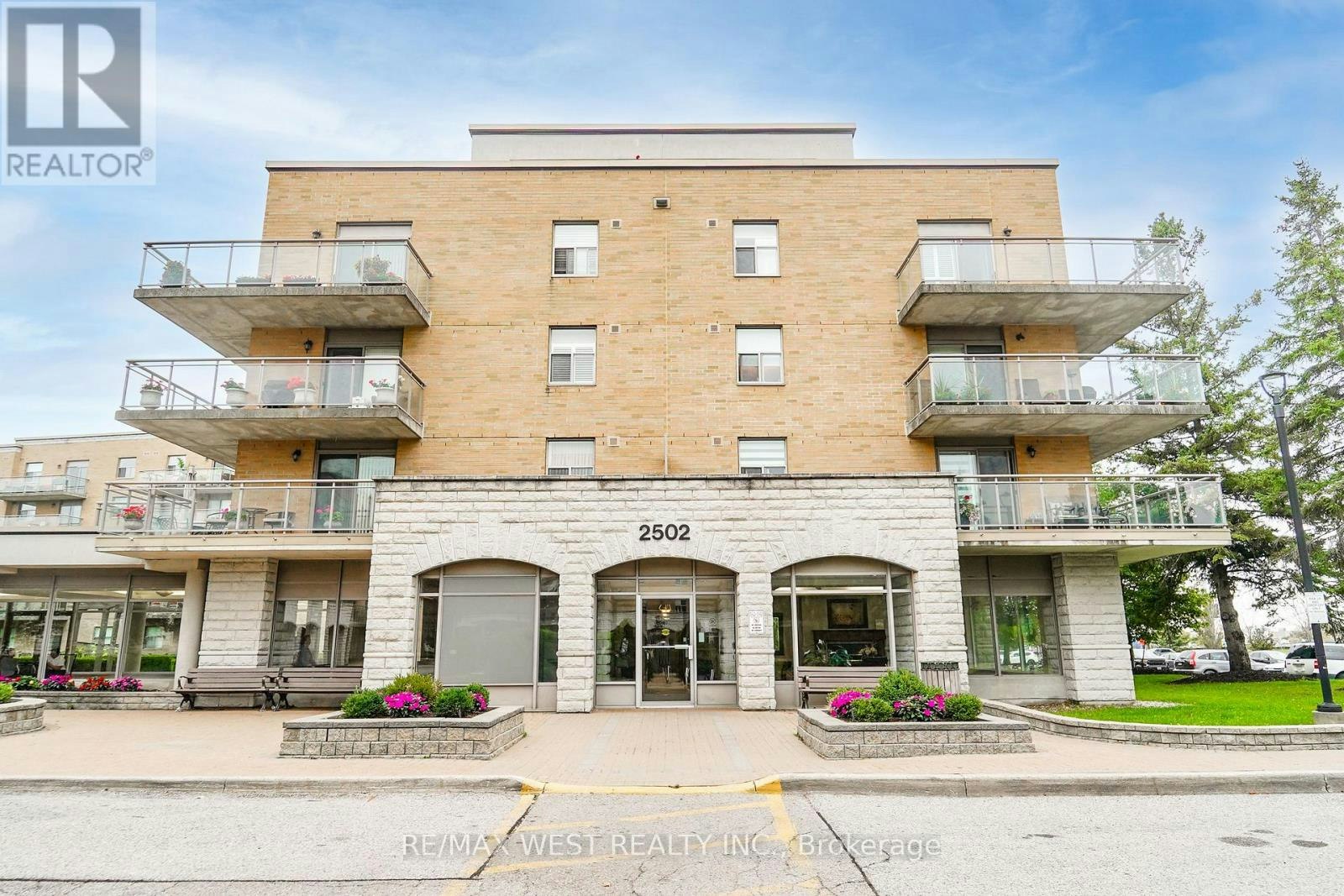 322-2502 Rutherford Road, Vaughan, ON, L4K 5N6