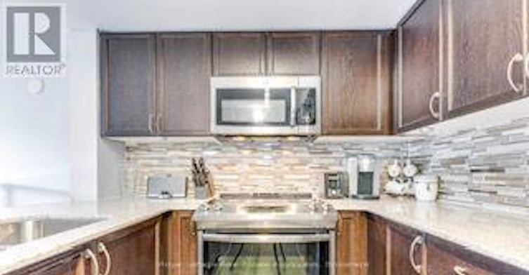 215-40 Via Rosedale, Brampton, ON, L6R 4A4 - 17