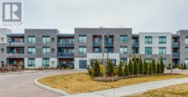 215-40 Via Rosedale, Brampton, ON, L6R 4A4 - 2