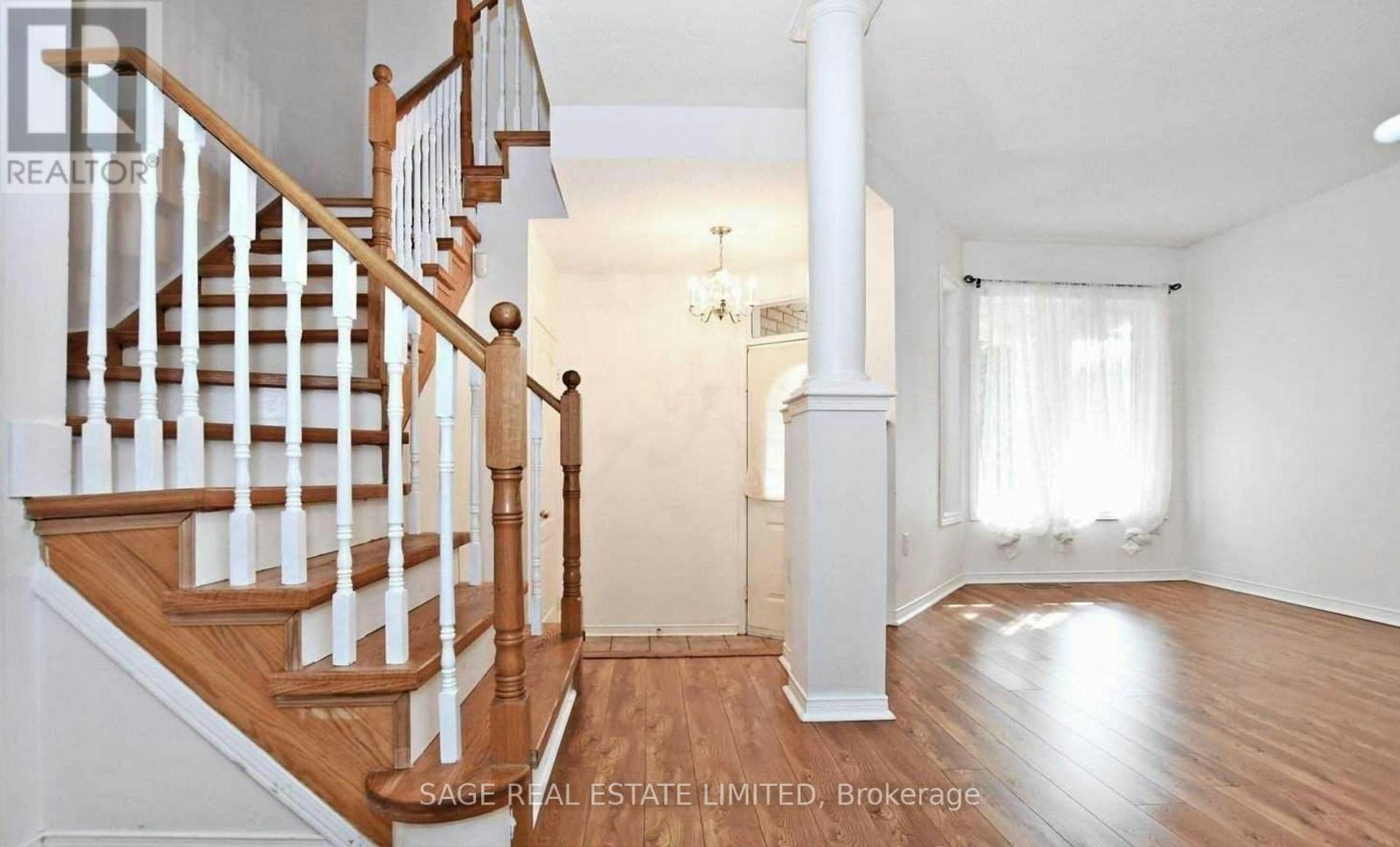 113-833 Scollard Court E, Mississauga, ON, L5V 2B4 - 3