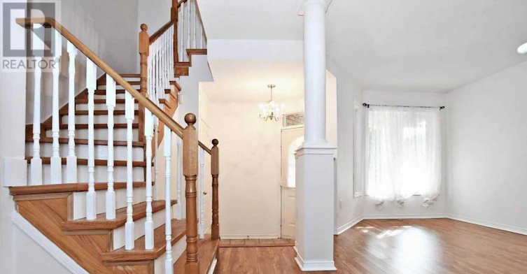 113-833 Scollard Court E, Mississauga, ON, L5V 2B4 - 3