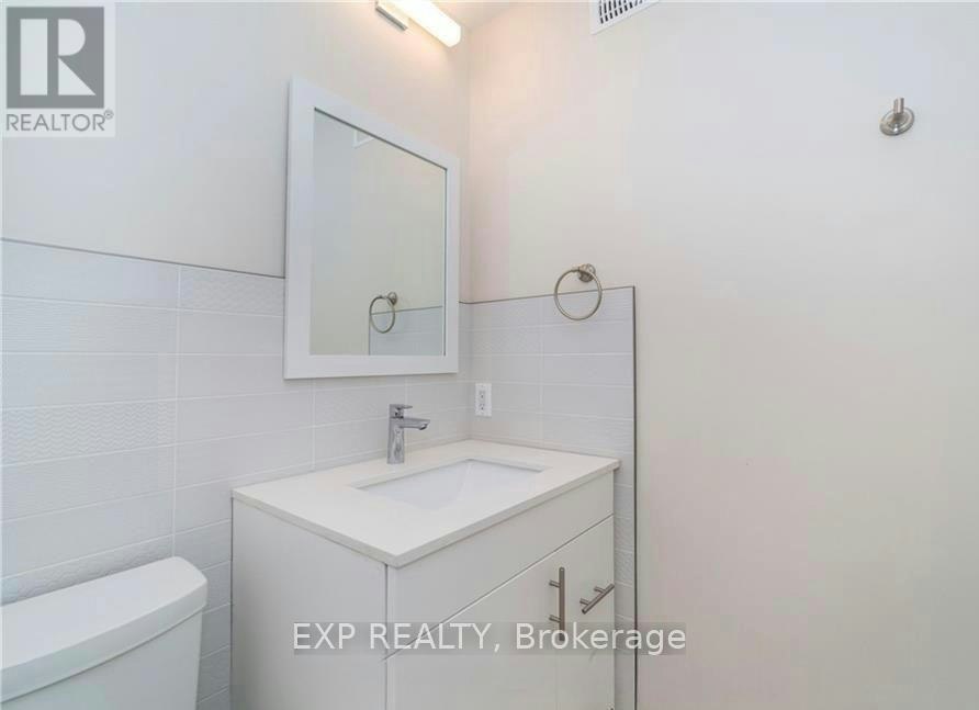 204-33 Maple Grove Road, Ottawa, ON, K2L 2S7 - 12