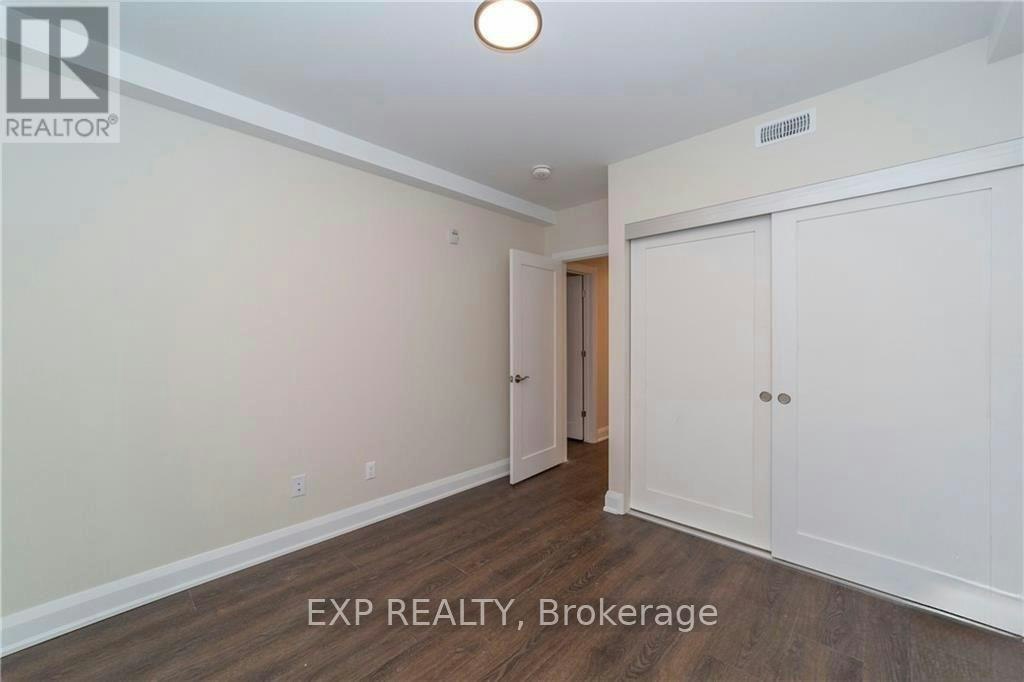 204-33 Maple Grove Road, Ottawa, ON, K2L 2S7 - 13