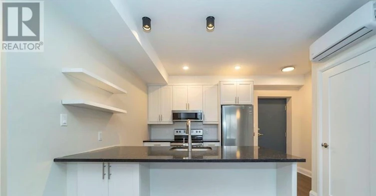 204-33 Maple Grove Road, Ottawa, ON, K2L 2S7 - 2
