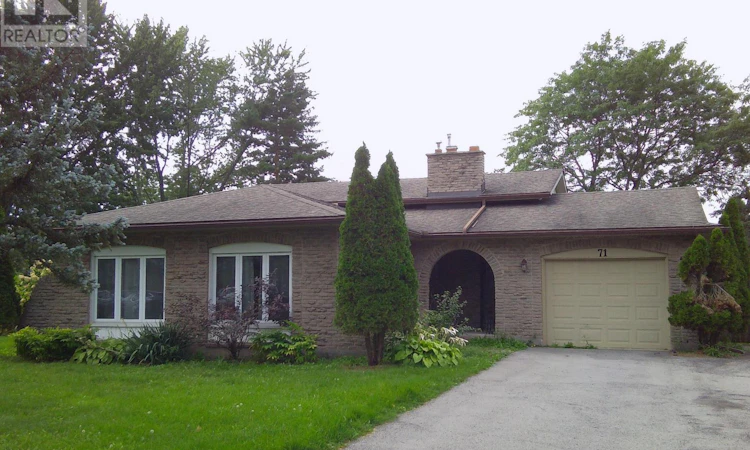 71 Glenayr Place