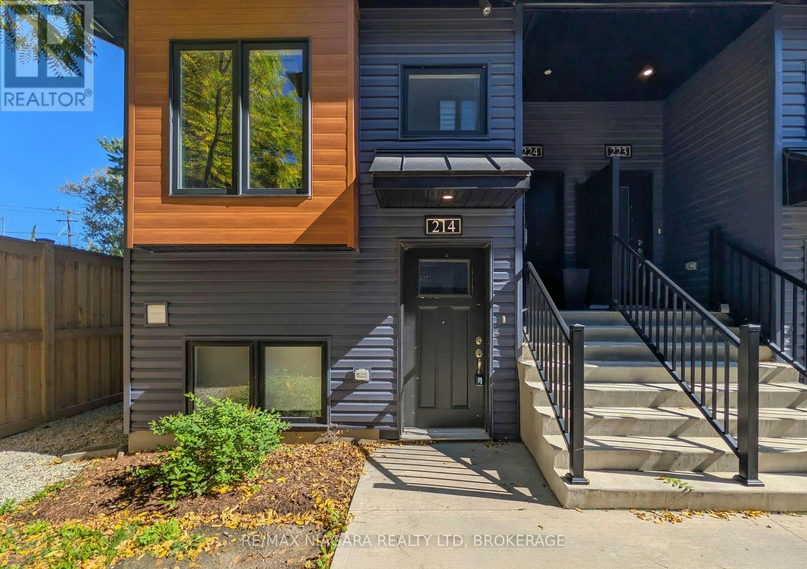 214-781 Clare Avenue, Welland, ON, L3C 0K1