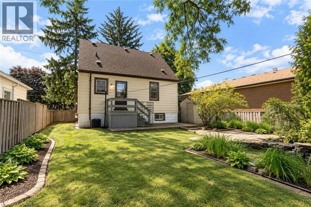 269 Queensdale Avenue E, Hamilton, ON, L9A 1L3