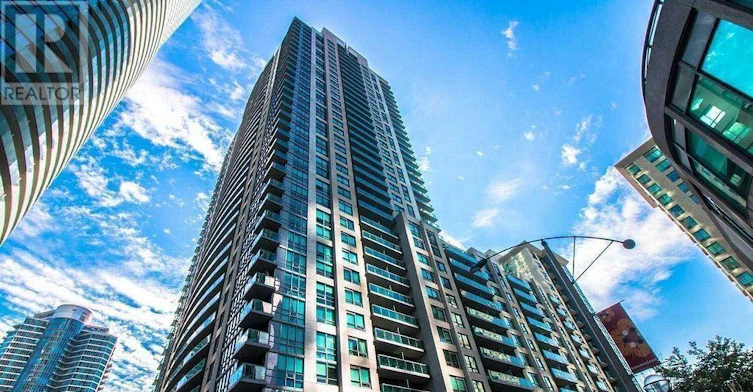 3803-19 Grand Trunk Crescent, Toronto, ON, M5J 3A3