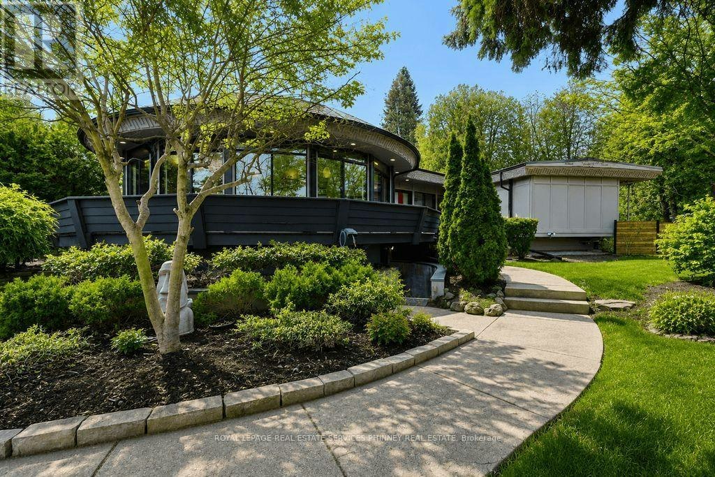 1352 Nocturne Court, Mississauga, ON, L5H 2L8 - 2