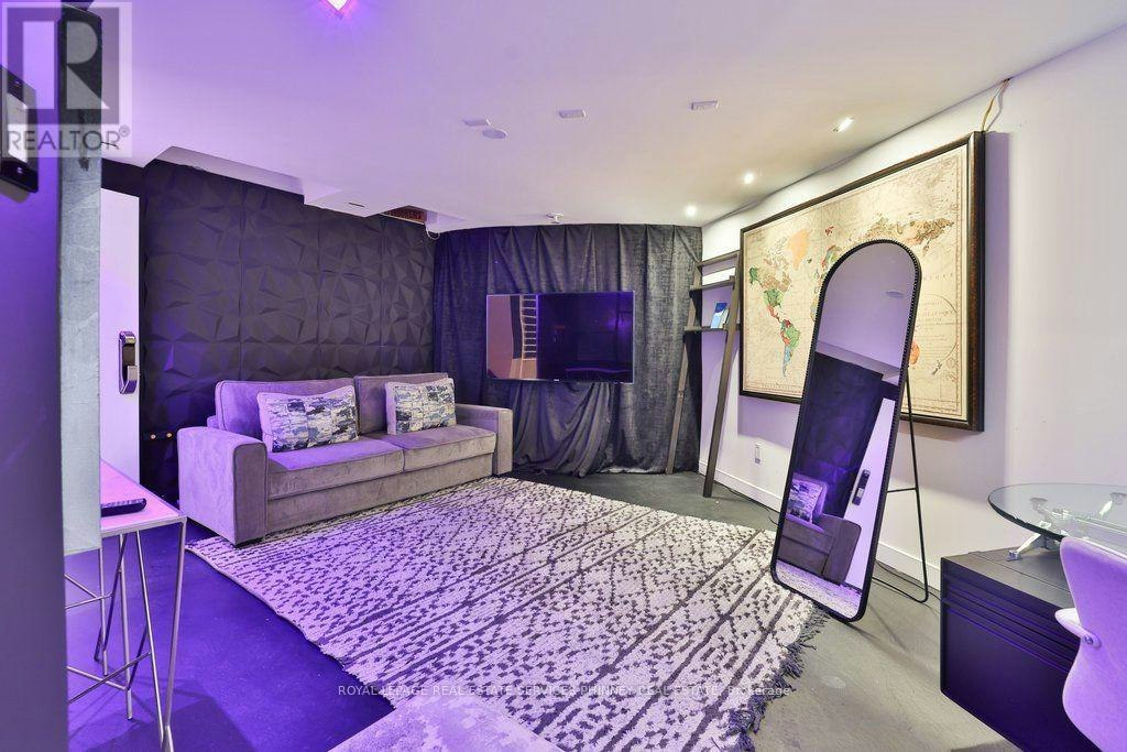 1352 Nocturne Court, Mississauga, ON, L5H 2L8 - 28