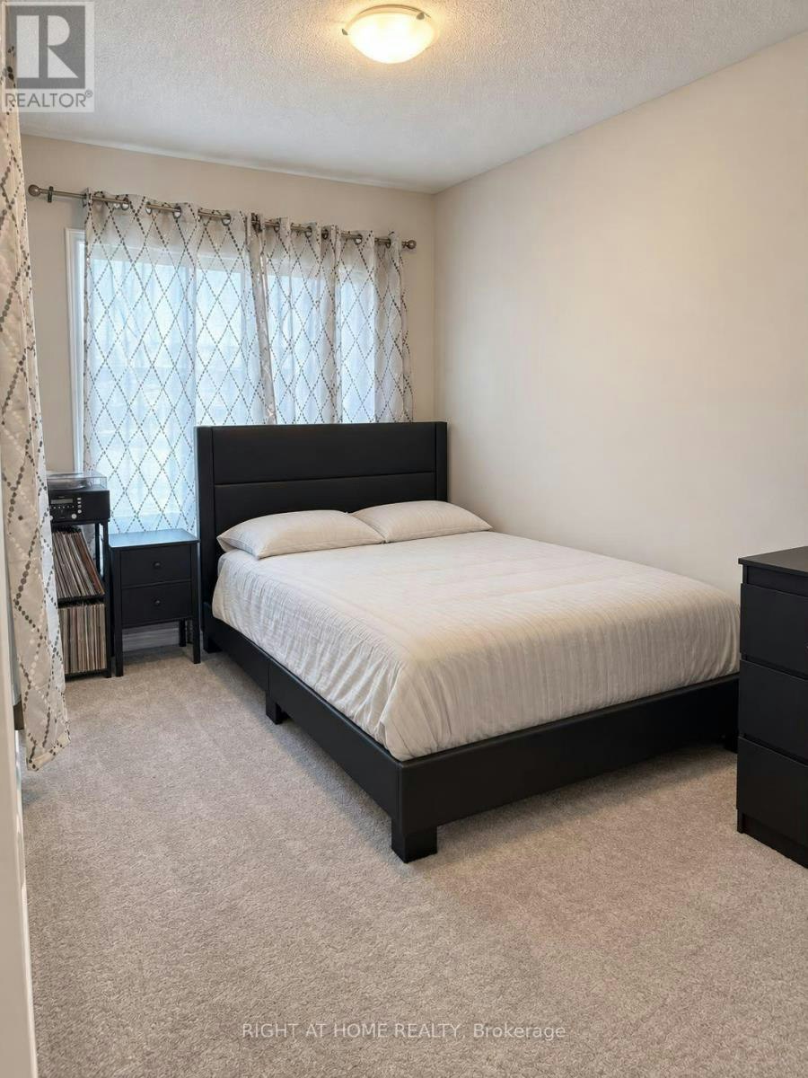 10 Morrison Crescent, Whitby, ON, L1P 0P4 - 14