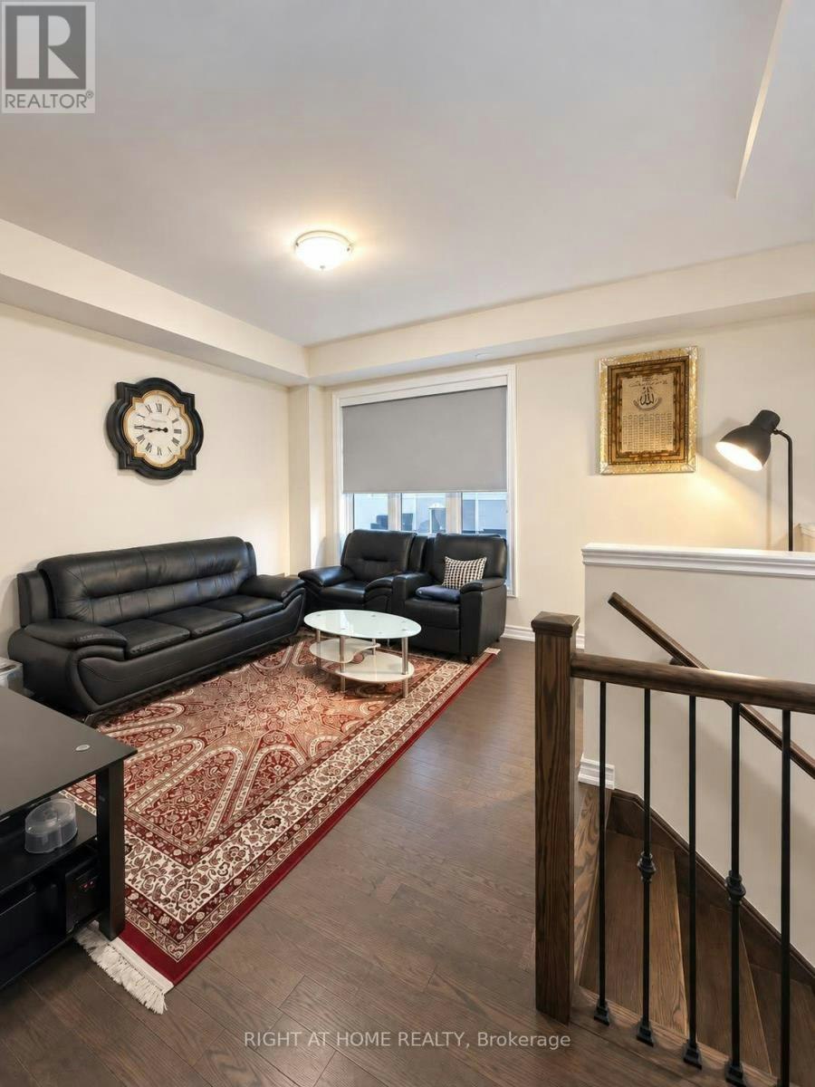 10 Morrison Crescent, Whitby, ON, L1P 0P4 - 11