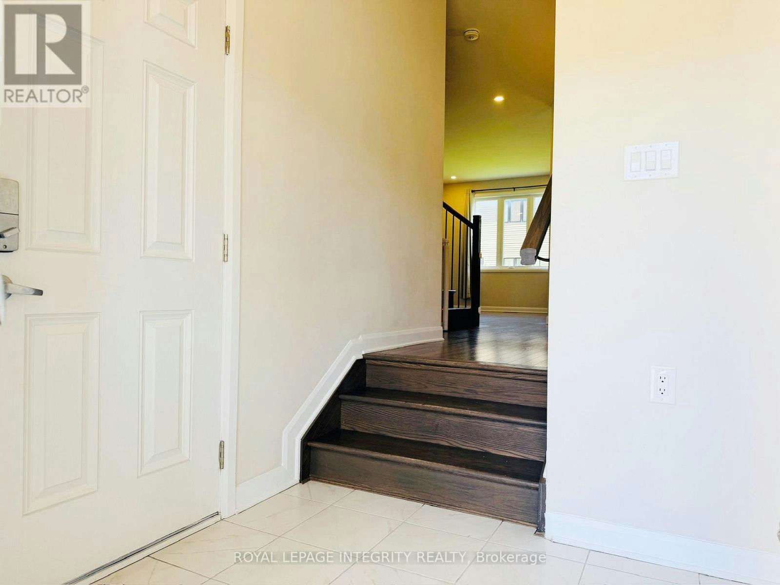 123 Chakra Street, Ottawa, ON, K2J 0K6 - 2