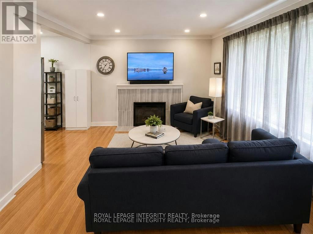 A-2748 Moncton Road, Ottawa, ON, K2B 7W1 - 2