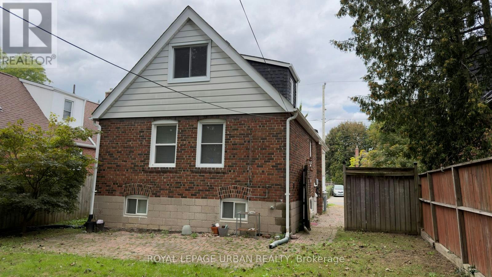 33 Amsterdam Avenue, Toronto, ON, M4B 2B9 - 23