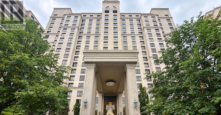 1009-9245 Jane Street, Vaughan, ON, L6A 0J9