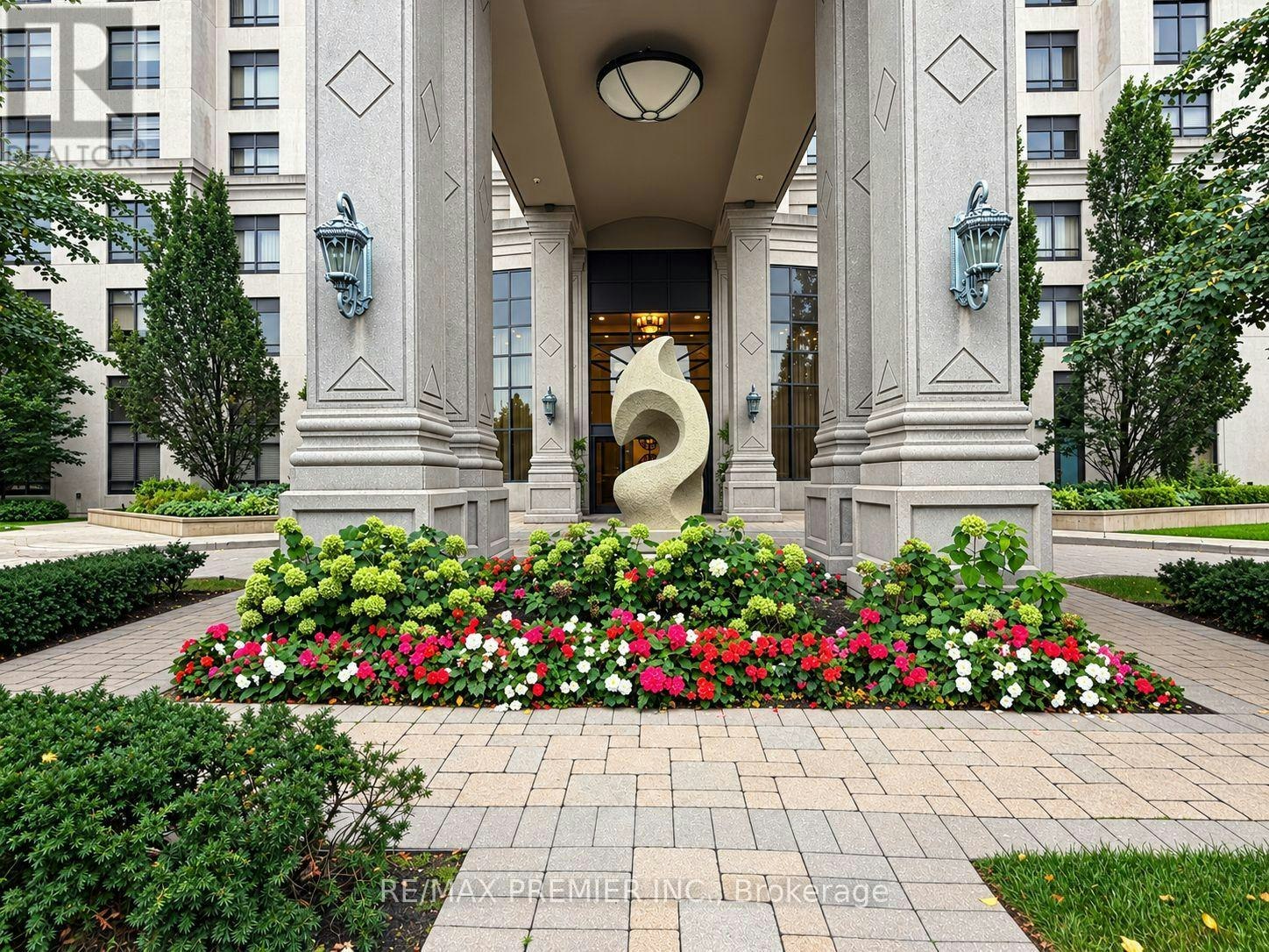 1009-9245 Jane Street, Vaughan, ON, L6A 0J9 - 2