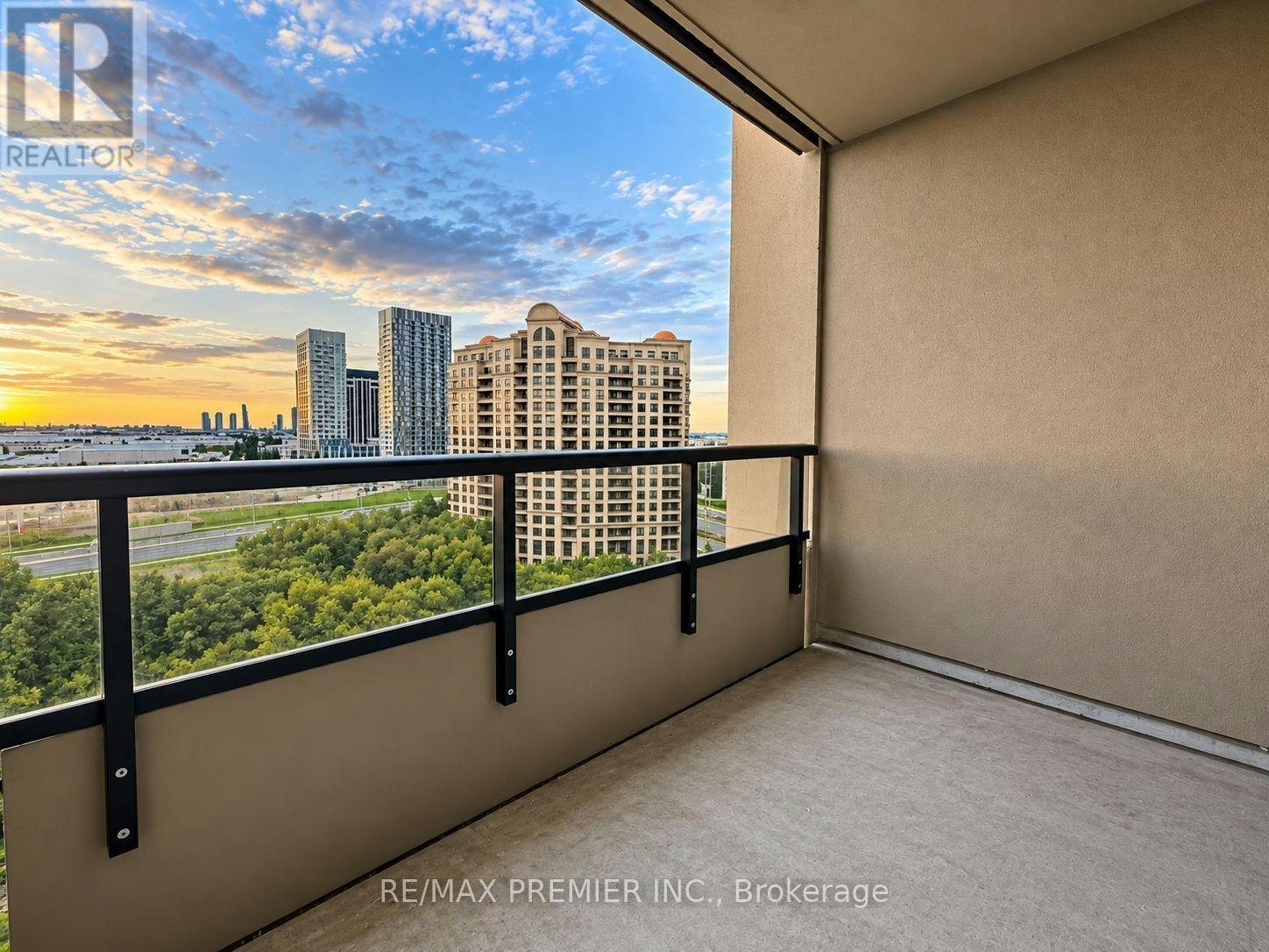 1009-9245 Jane Street, Vaughan, ON, L6A 0J9 - 31
