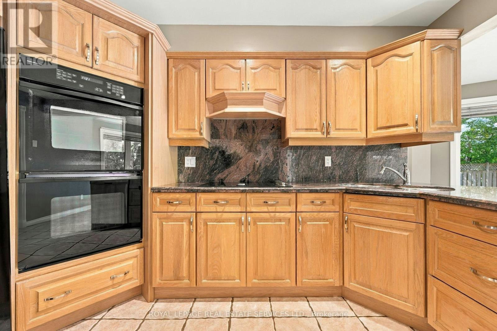 1151 Forest Trail Place, Oakville, ON, L6M 3H7 - 13