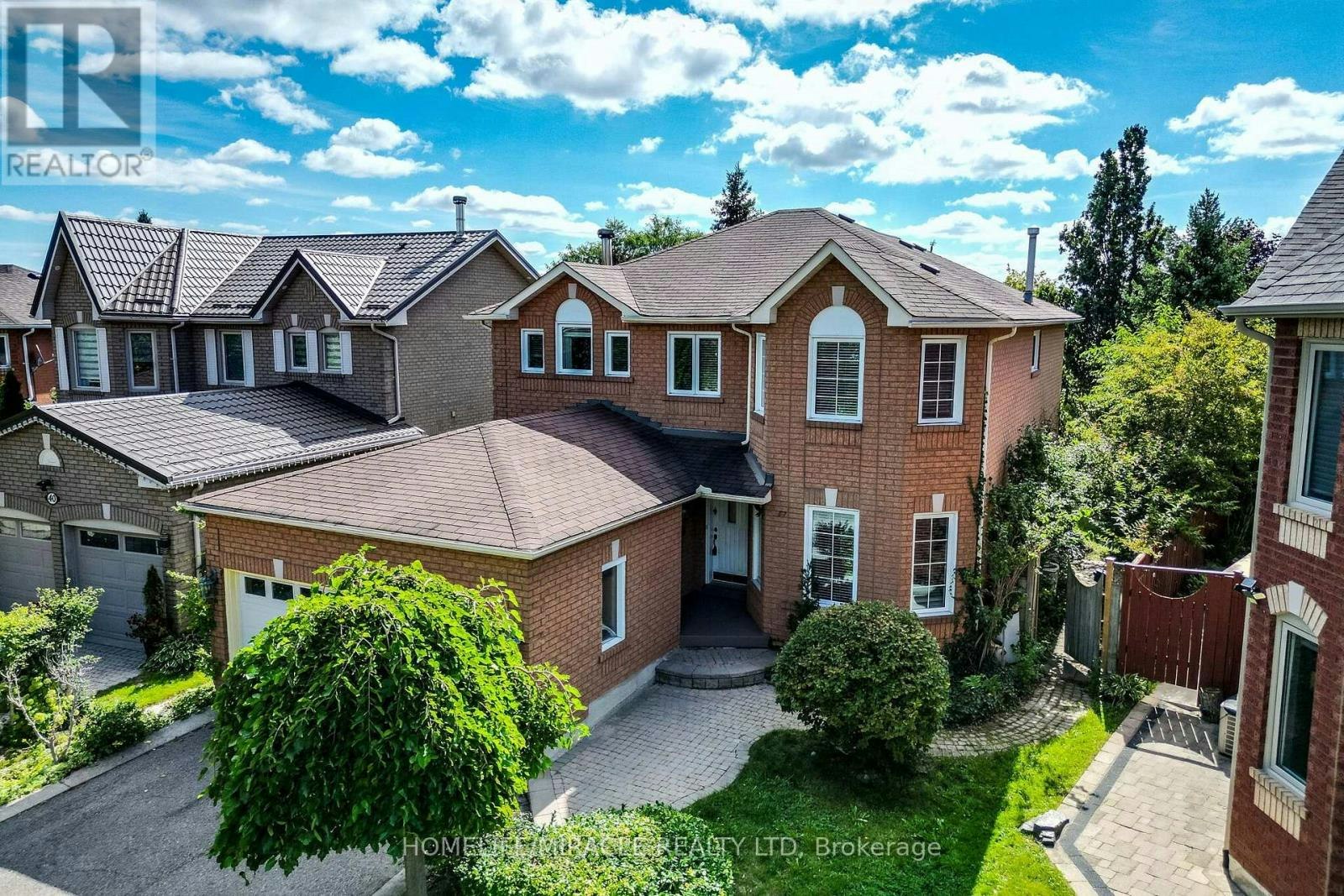 42 Porteous Circle, Brampton, ON, L6S 5C3