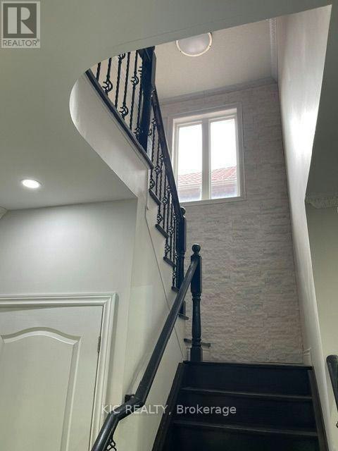MAIN & 2ND FLR-11 Kistler Street, Brampton, ON, L6R 0P7 - 10