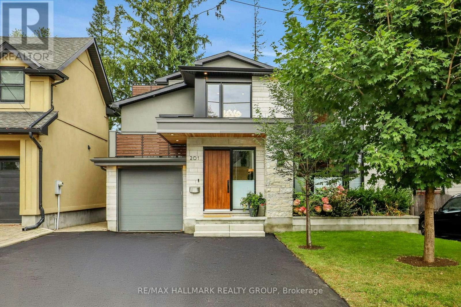 201 Faraday Street, Ottawa, ON, K1Y 3M5