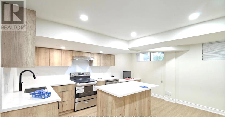 LOWER-9 Mosedale Crescent, Toronto, ON, M2J 3A3 - 7