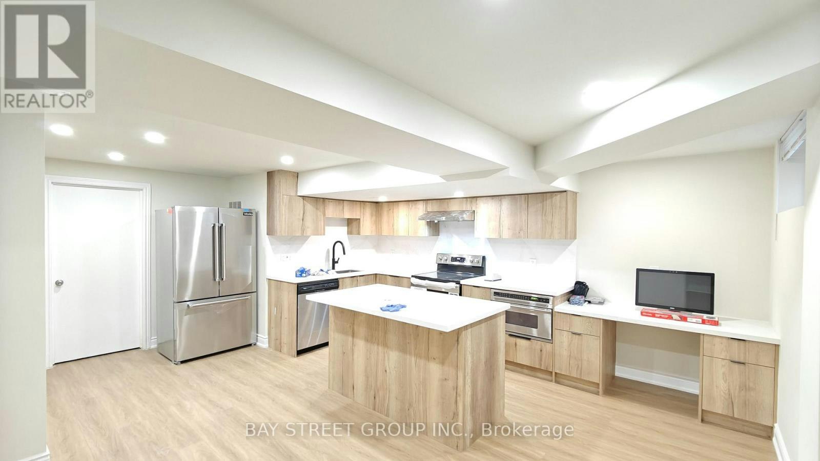 LOWER-9 Mosedale Crescent, Toronto, ON, M2J 3A3 - 8