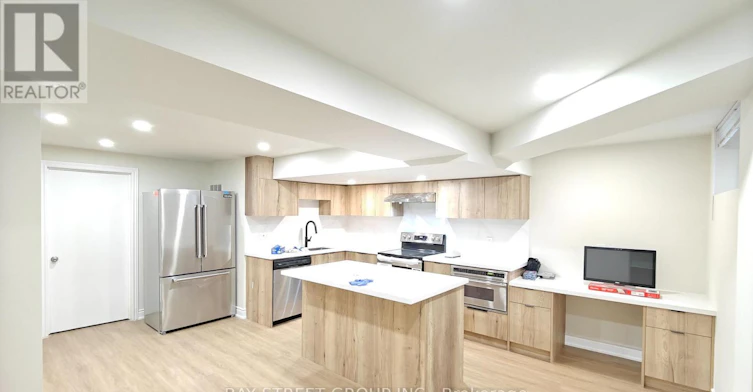 LOWER-9 Mosedale Crescent, Toronto, ON, M2J 3A3 - 8