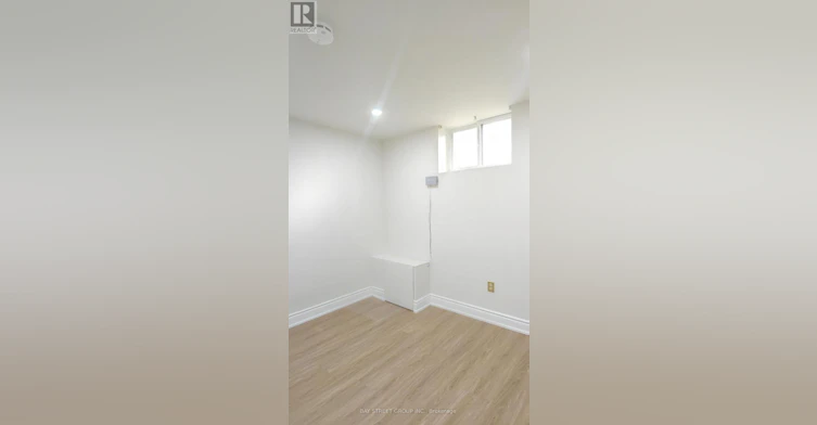 LOWER-9 Mosedale Crescent, Toronto, ON, M2J 3A3 - 12