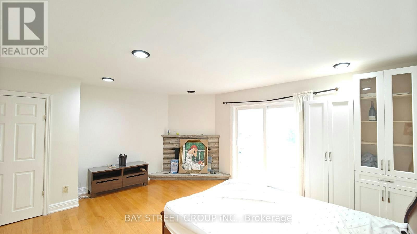 LOWER-9 Mosedale Crescent, Toronto, ON, M2J 3A3 - 5