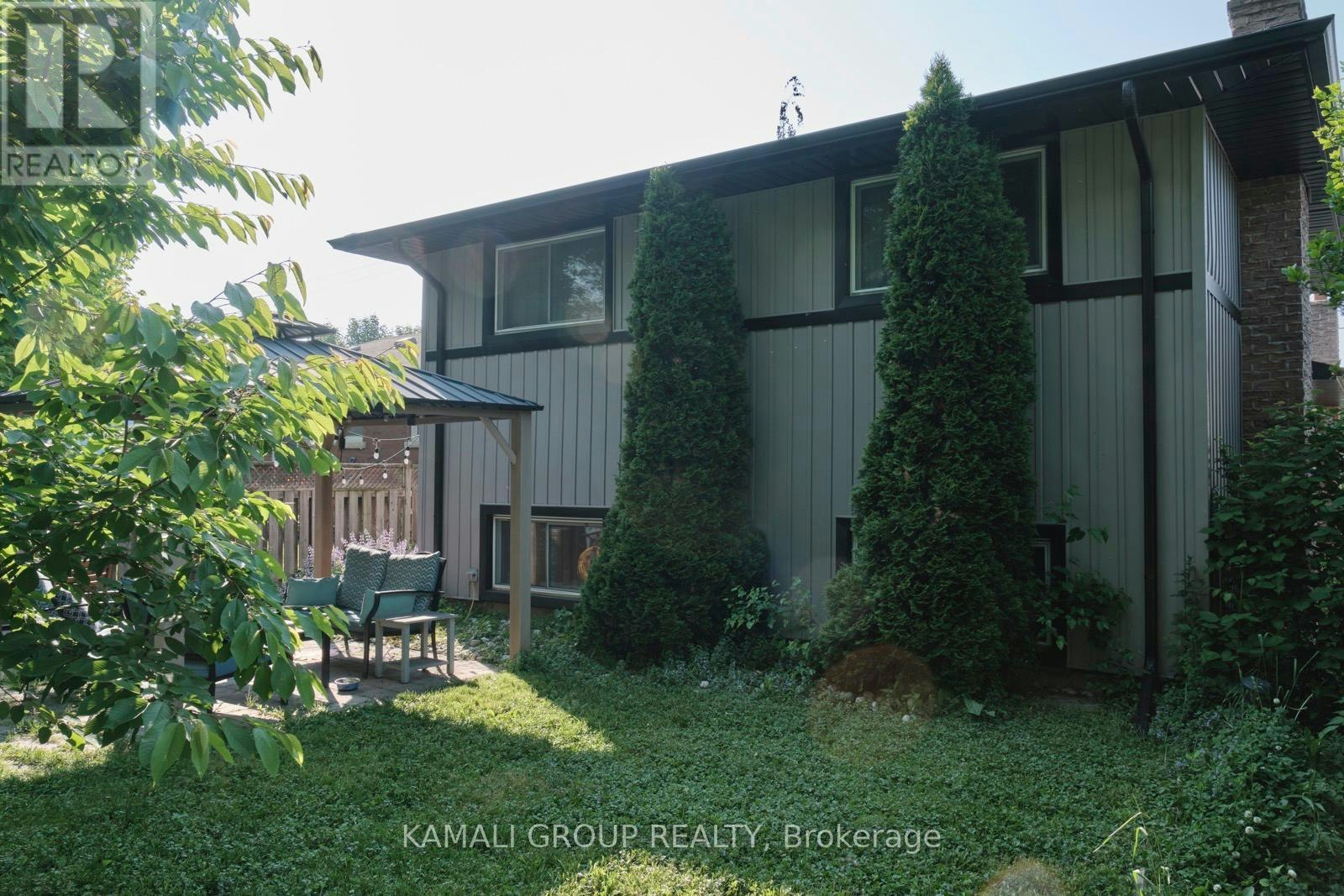 29-1/2 Grapeview Drive, St. Catharines, ON, L2S 2W4 - 12