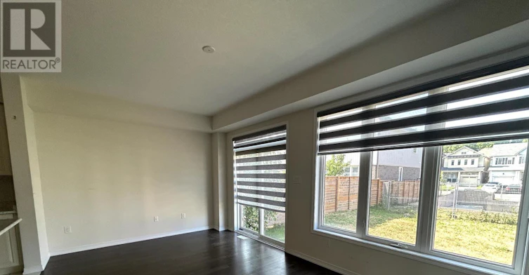 8749 Sourgum Avenue, Niagara Falls, ON, L2H 3S3 - 3