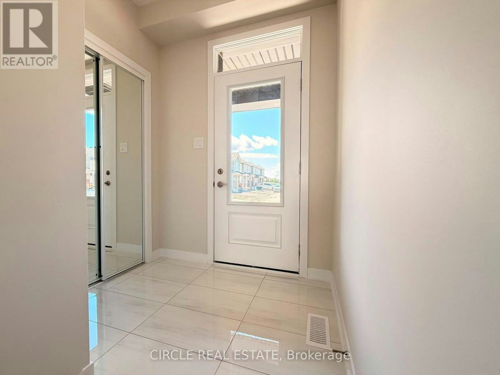 739 Haflinger Row, Ottawa, ON, K0A 2Z0 - 3