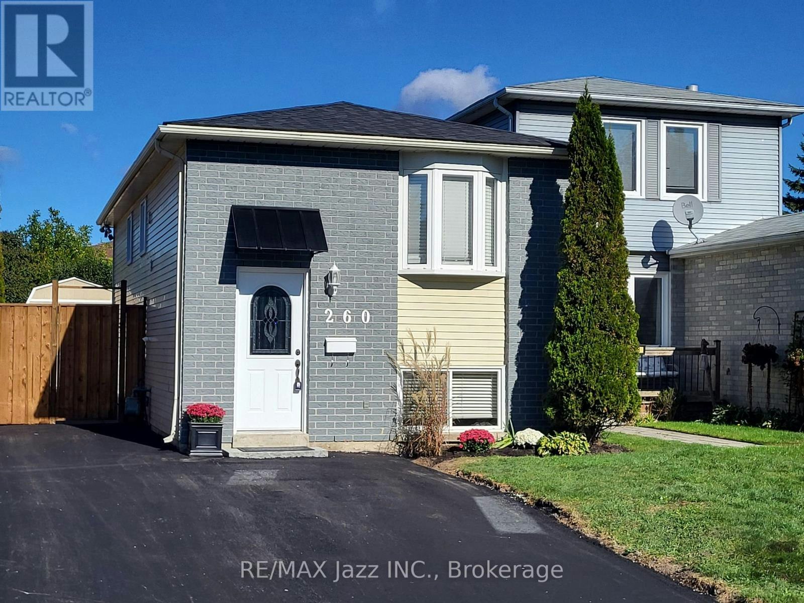 260 Lakeview Park Avenue, Oshawa, ON, L1J 7M5