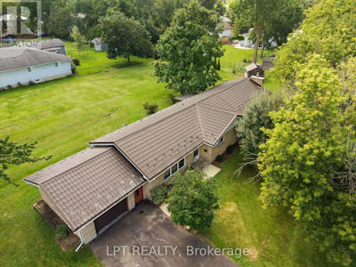 263 Richmond Street - 3