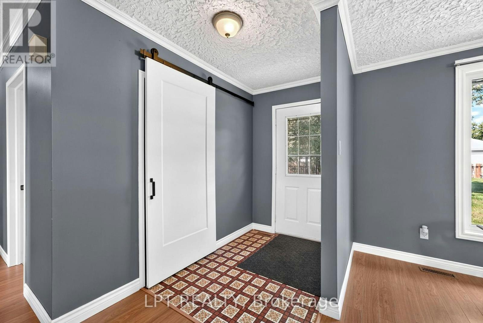 263 Richmond Street, North Middlesex, ON, N0M 2K0 - 7