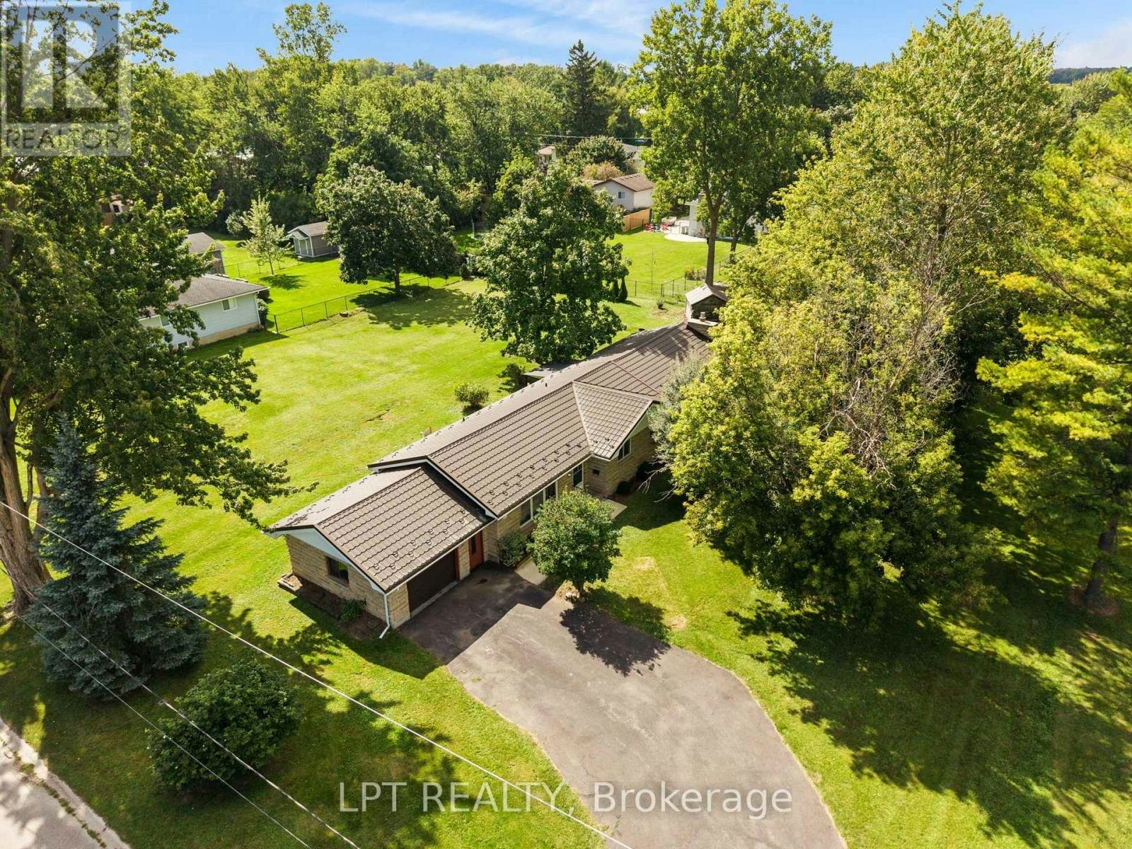 263 Richmond Street - 4