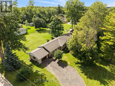 263 Richmond Street - 4