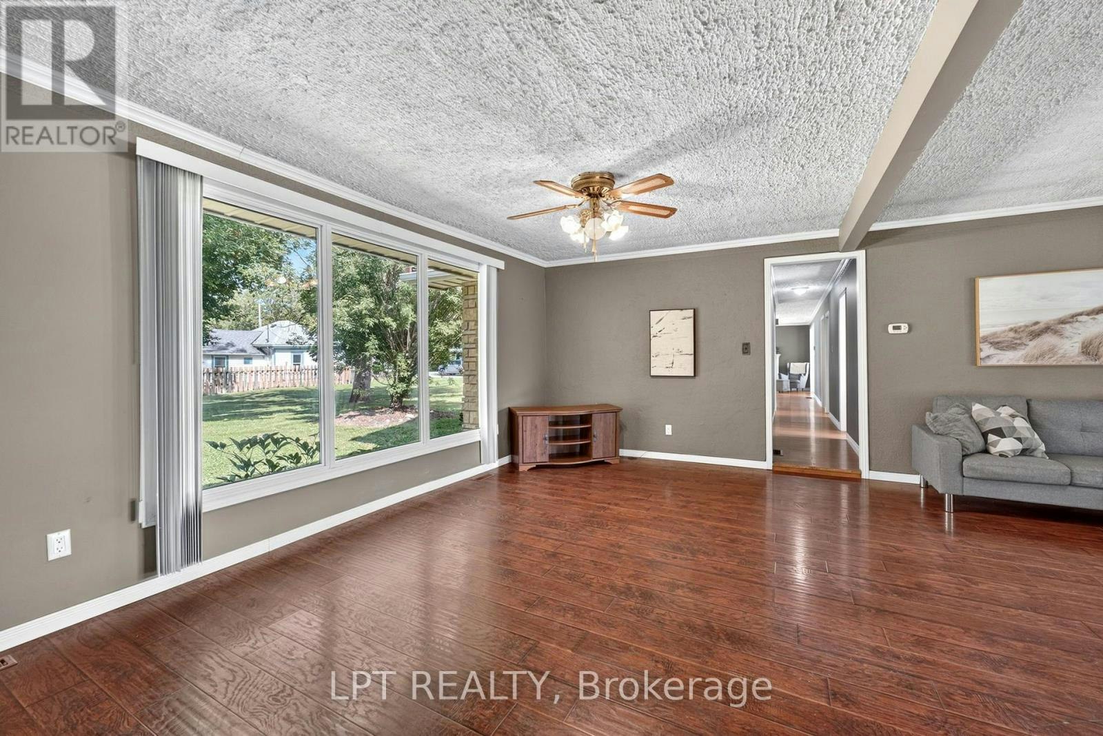 263 Richmond Street, North Middlesex, ON, N0M 2K0 - 25