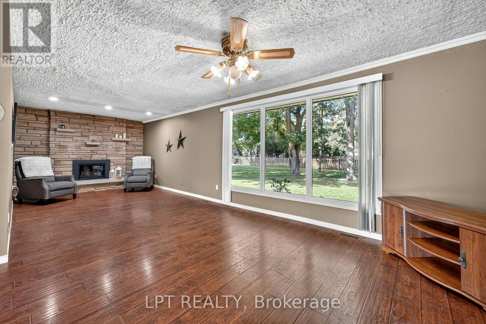 263 Richmond Street, North Middlesex, ON, N0M 2K0 - 24